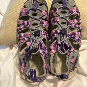 Keen whisper Women's Sandals - Purple and Gray. NWOT